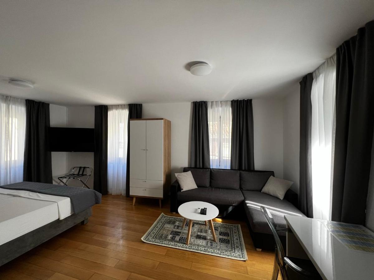 Tri Lava Luxury Living Hotell Split Exteriör bild