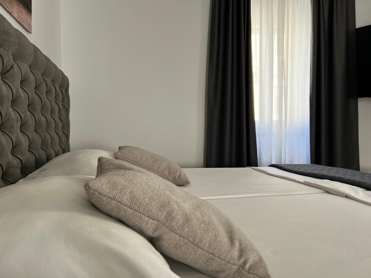 Tri Lava Luxury Living Hotell Split Exteriör bild