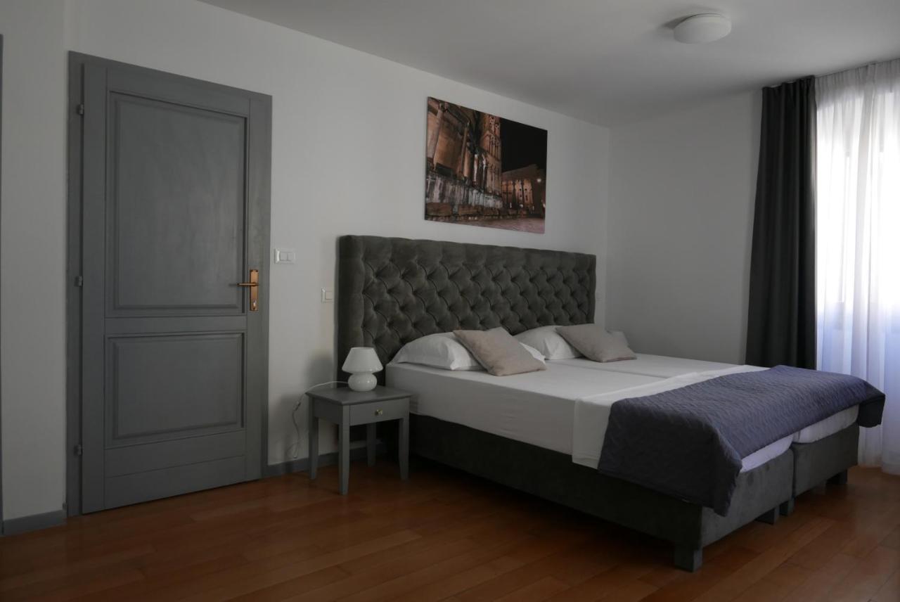 Tri Lava Luxury Living Hotell Split Exteriör bild